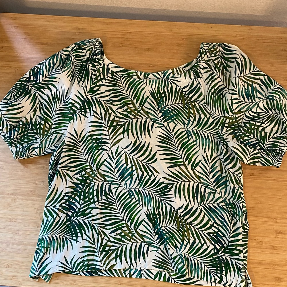 Ann Taylor Loft Puff Sleeve Boatneck Top